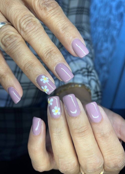 where-can-you-find-the-best-bridal-nail-art-in-gurgaon-big-0