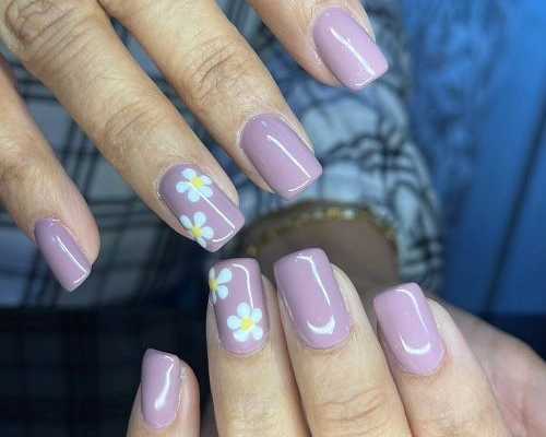 where-can-you-find-the-best-bridal-nail-art-in-gurgaon
