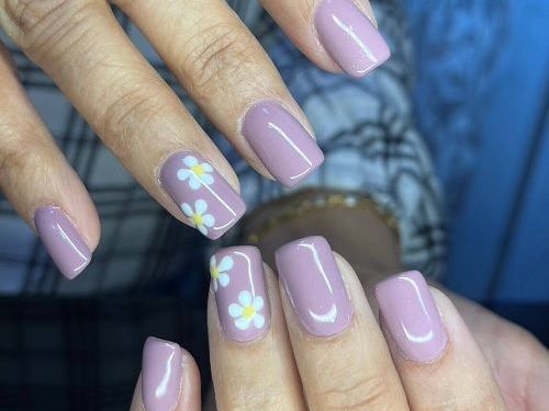 where-can-you-find-the-best-bridal-nail-art-in-gurgaon