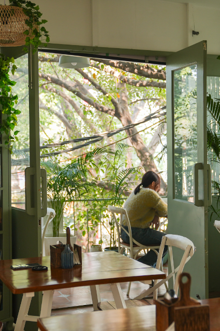 your-guide-to-the-ultimate-cafe-hauz-khas-experience-big-4