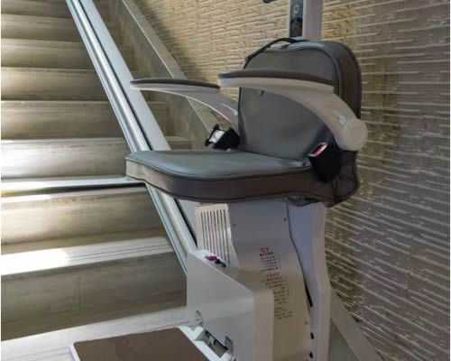 automaticstairlift-in-hyderabad-stairlift-installation-hyderabad