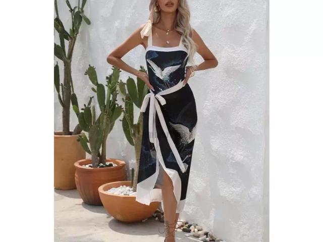 stunning-beach-dresses-for-women-stylish-summer-collection-online