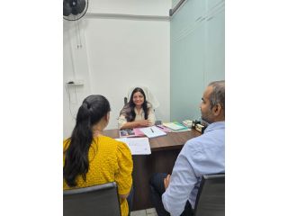 maternity-hospital-in-wakad-dr-meenal-warade-small-0