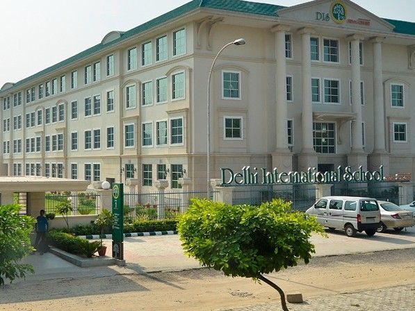 book-your-seat-in-top-private-school-in-dwarka-delhi-dis-edge