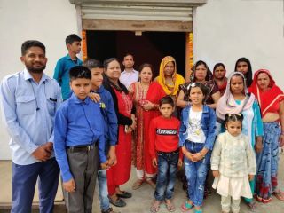 npo-in-india-bridging-the-gap-between-need-and-support-small-1