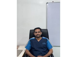 dr-ravindran-endovascular-ir-specialist-small-1