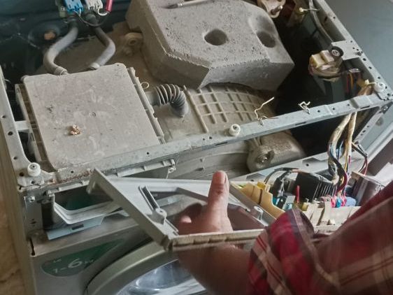 professional-washing-machine-repair-services-in-ruby-kolkata