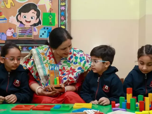 pre-primary-schools-in-gurgaon-dharav-high-school-gurugram