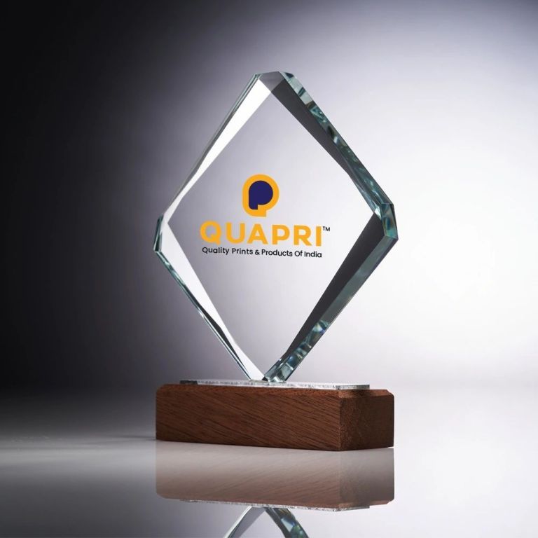 custom-acrylic-award-big-0