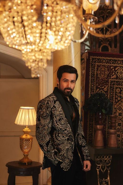designer-suits-for-men-big-0