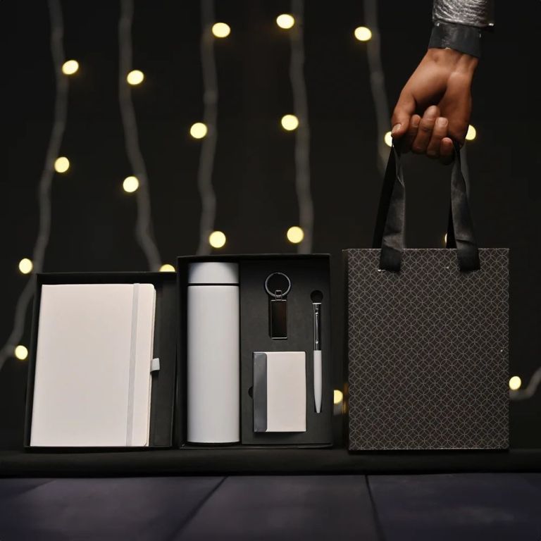 5-in-1-gift-set-big-0