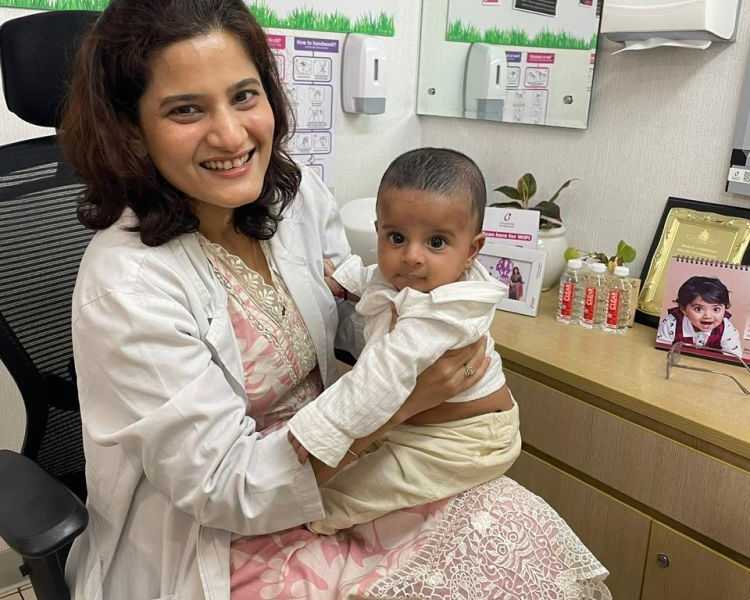lady-doctor-near-punjabi-bagh-delhi