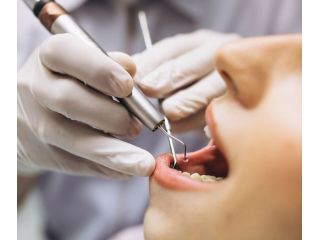 best-dental-clinic-in-trivandrum-for-smile-makeovers-small-0
