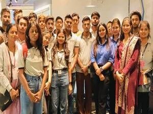 degree-in-fashion-design-course-for-future-fashion-experts