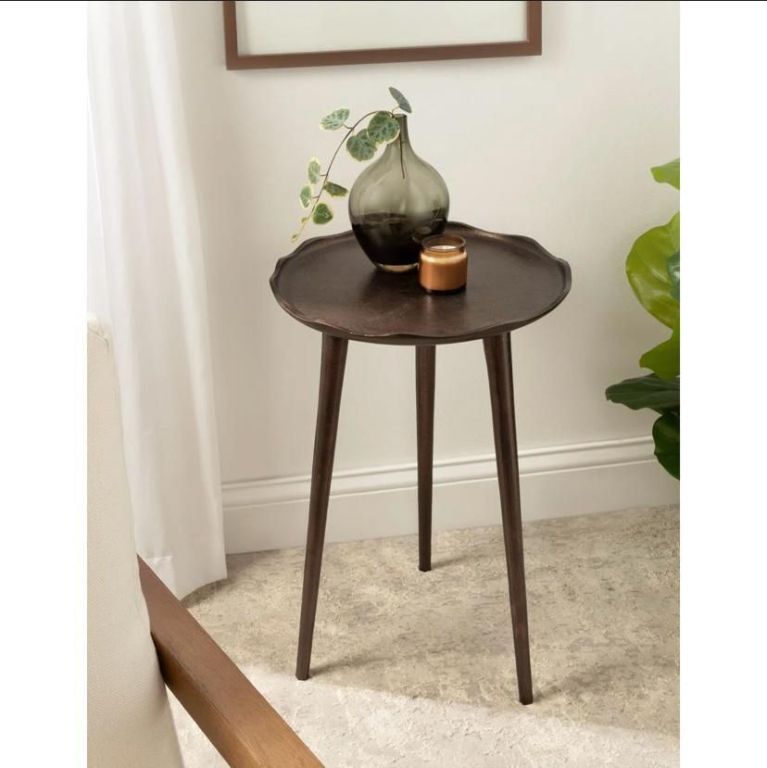 functional-sofa-side-table-designs-big-0