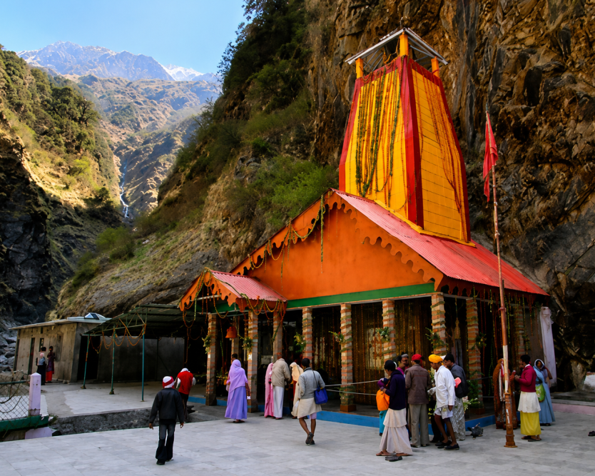 yamunotri-temple-sacred-journey-of-faith