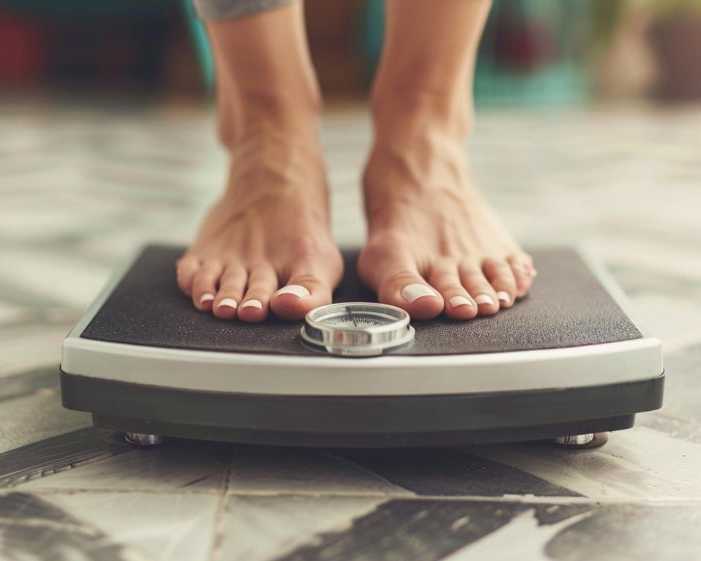 portable-hanging-weight-machine-for-travel-and-daily-weight