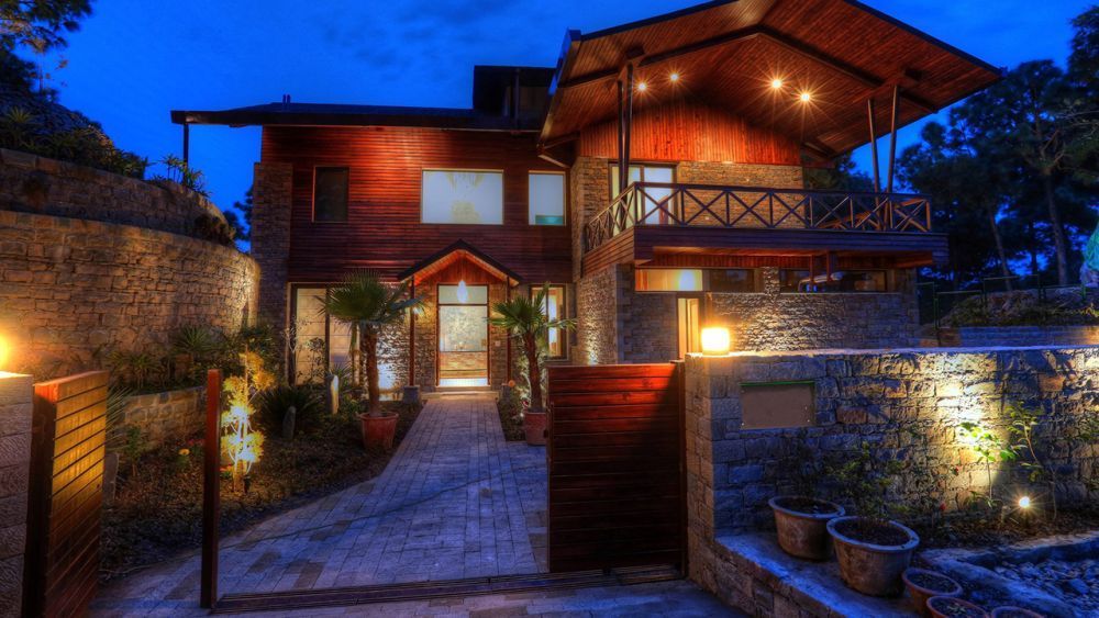book-scenic-retreats-with-luxury-villas-in-kasauli-for-rent-big-0