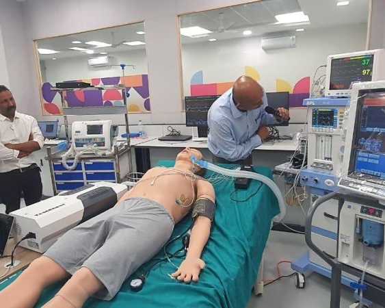 face-sim-advanced-facial-simulation-training-system-tool
