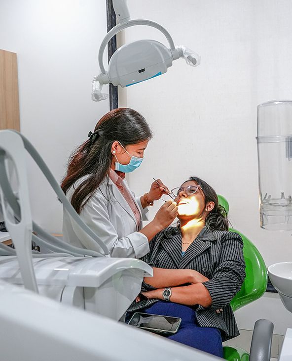 smile-makeovers-in-kerala-for-a-radiant-confident-new-look-big-0