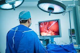 expert-laparoscopic-surgeon-in-ahmedabad-care-big-0