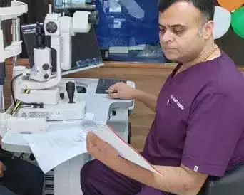 best-eye-hospital-in-meerut-prakash-eye-hospital