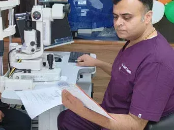 best-eye-hospital-in-meerut-prakash-eye-hospital