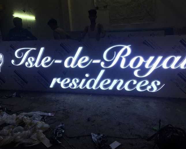 best-signage-board-manufacturers-for-shops-offices