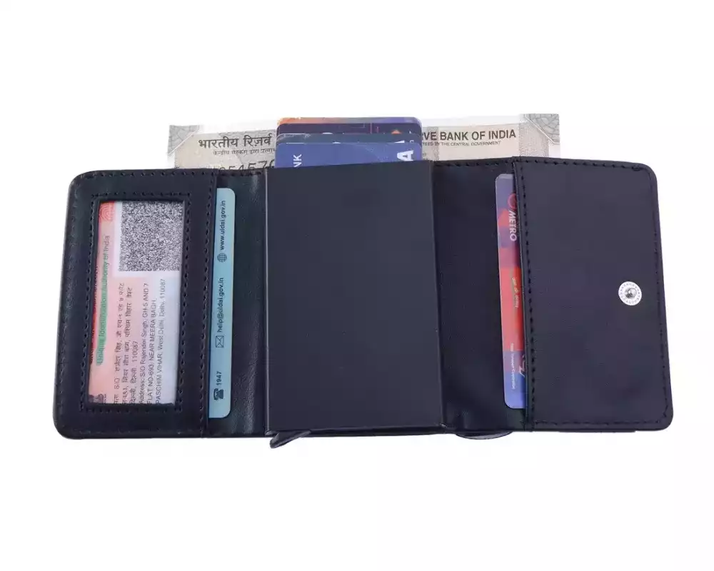 leather-mens-wallet-set-with-accessories