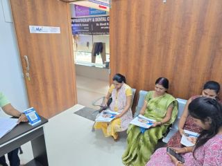 obstetrician-in-wakad-dr-meenal-warade-best-gynaecologist-small-0