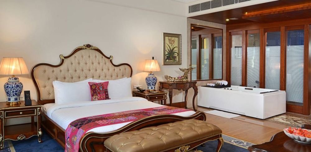 luxury-villas-in-jaipur-book-premium-heritage-stays-big-4