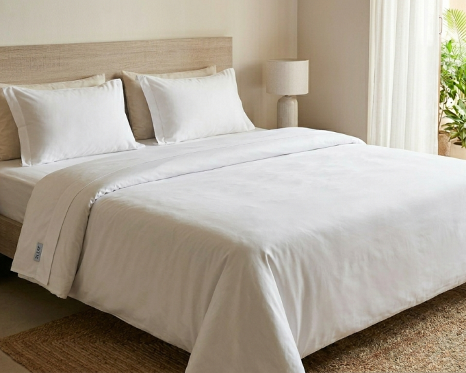 white-cotton-bedsheets-245-gsm-pure-cotton-handloom-woven