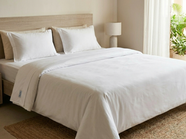 white-cotton-bedsheets-245-gsm-pure-cotton-handloom-woven