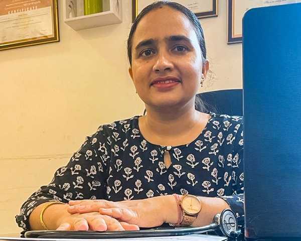 expert-kshar-sutra-specialist-in-noida-for-fistula-treatment