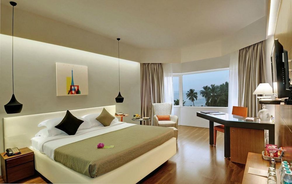 best-hotel-rooms-in-juhu-mumbai-near-beach-and-airport-big-2