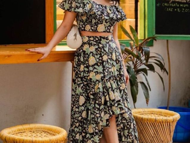 buy-black-cotton-floral-ruffle-co-ord-sets-online-by-odhanon