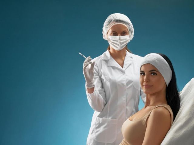dr-akangsha-sharma-best-plastic-surgeon-in-india