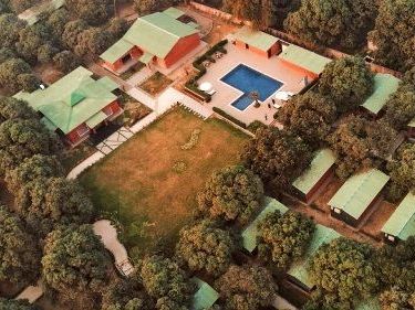 mango-tree-garhmukteshwar-luxury-riverside-resort-by-cyj