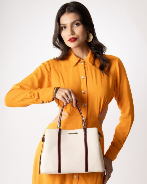 shop-professional-workwear-bags-for-women-online-big-0