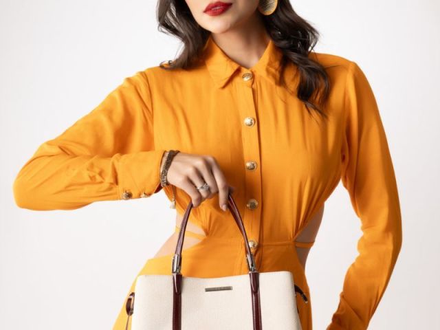 shop-professional-workwear-bags-for-women-online