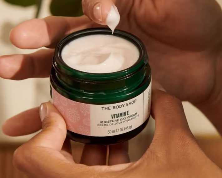 radiant-skincare-starts-with-the-best-face-whitening-cream