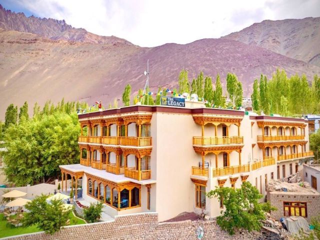 4-star-hotel-in-leh-ladakh