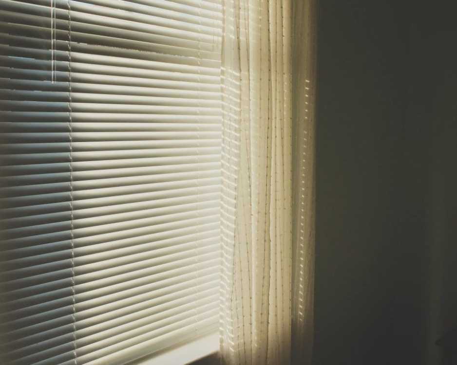 pvc-outdoor-blinds-that-withstand-whatever-the-weather-brings