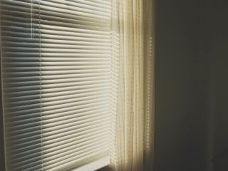 pvc-outdoor-blinds-that-withstand-whatever-the-weather-brings-small-0