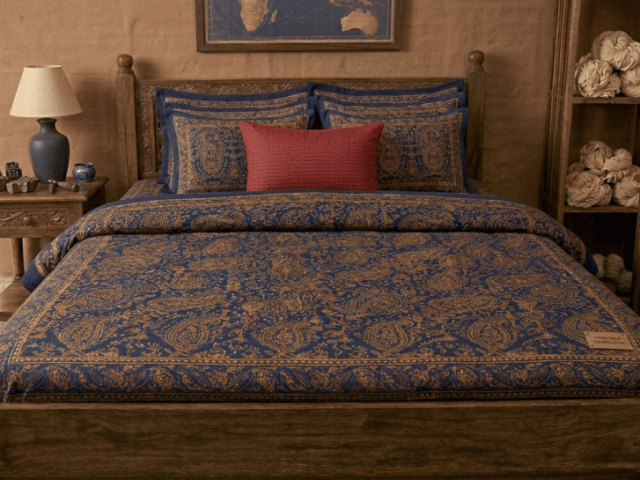 king-size-bed-sheet-90x108-inches-245-gsm-pure-cotton