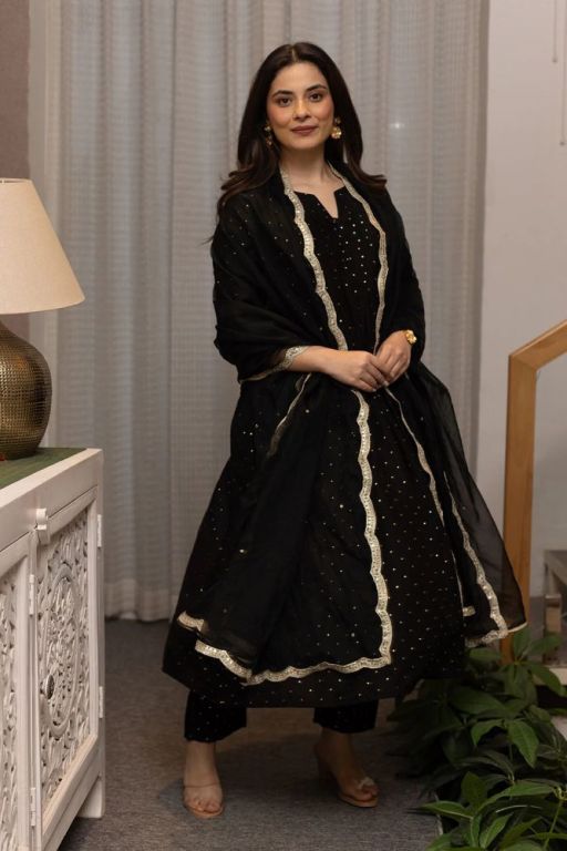 celebrate-rakhi-in-style-with-rakhi-outfits-for-women-asrumo-big-0