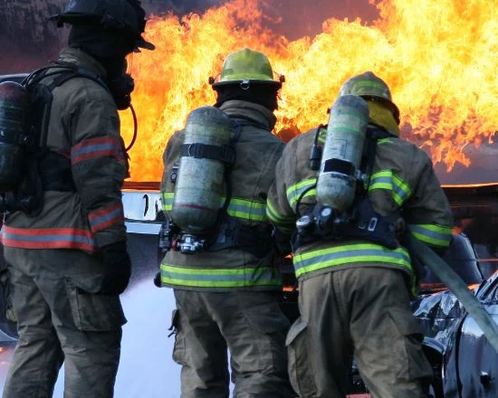 fire-cylinder-refilling-in-gurgaon-at-suraksha-fire-india