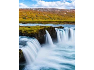 explore-reykjavik-and-glaciers-with-our-iceland-package-small-0