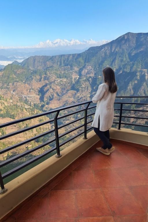 snow-view-resort-mukteshwar-big-0