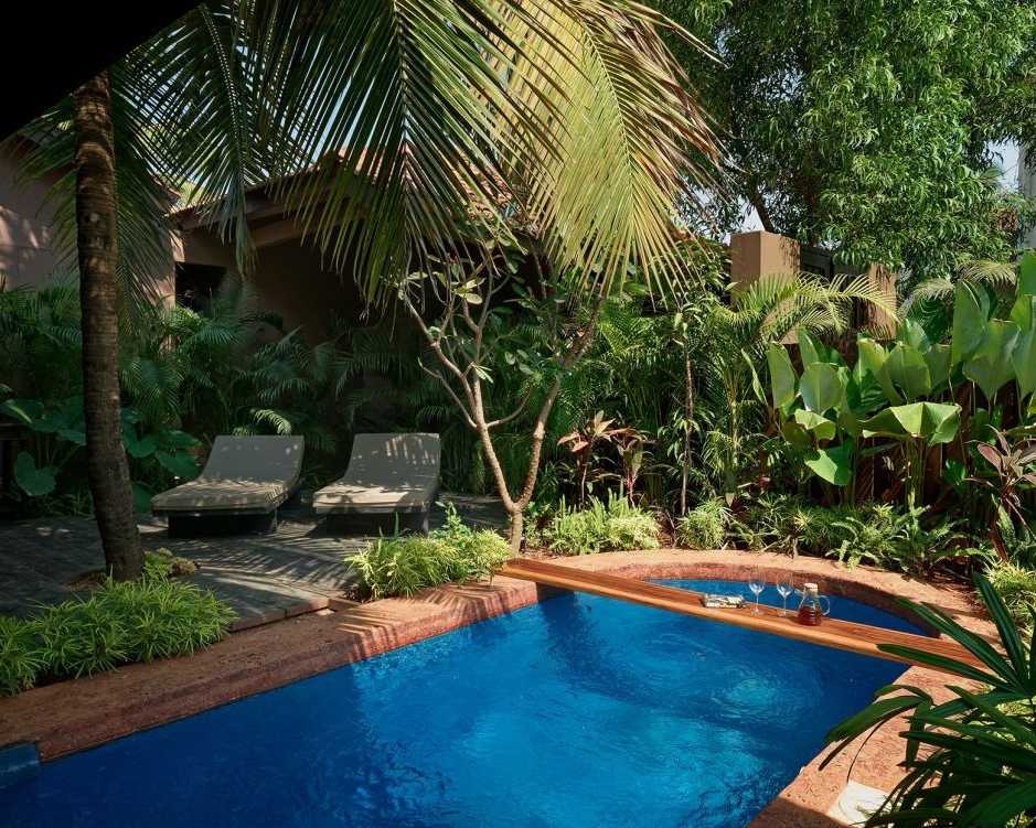 experience-coastal-luxury-at-a-stunning-morjim-beach-resort